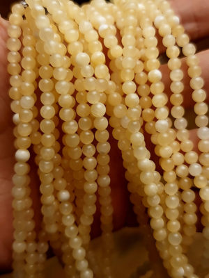 perles calcite jaune 4mm, fil 40cm