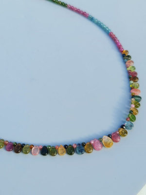 collier de tourmaline multicolor AA