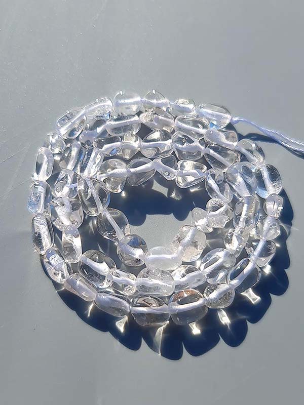 perles cristal de roche nuggets