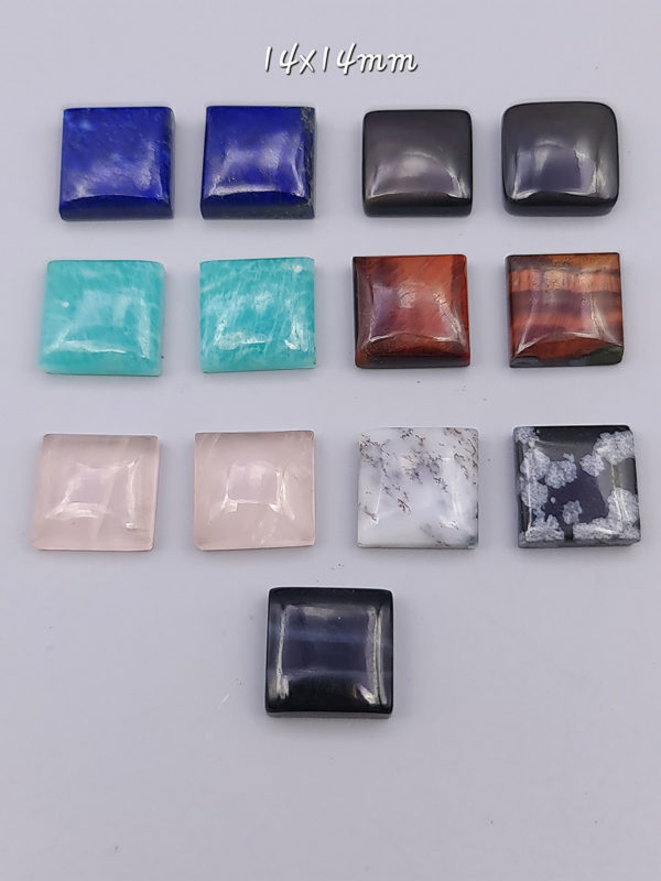 cabochon calibré 14x14mm