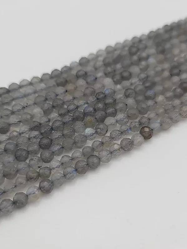 Perles facettés labradorite 4mm