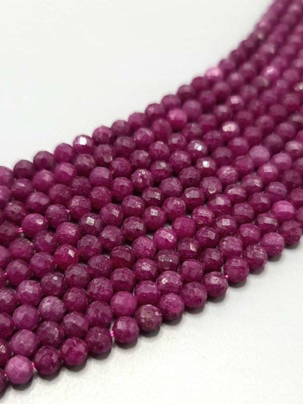 perles rubis A facetté 4mm