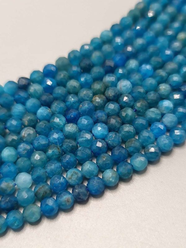 perles apatite A facetté 4mm