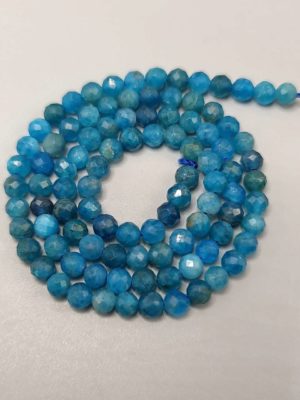 perles apatite A facetté 4mm