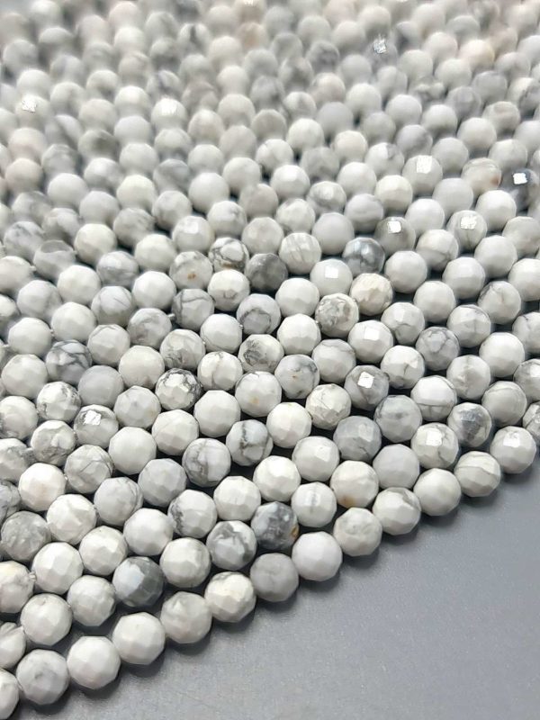 Perles facettés howlite A 4mm