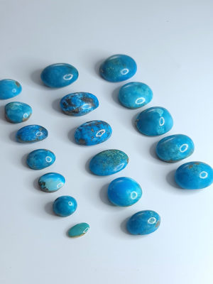 Cabochon turquoise d'iran