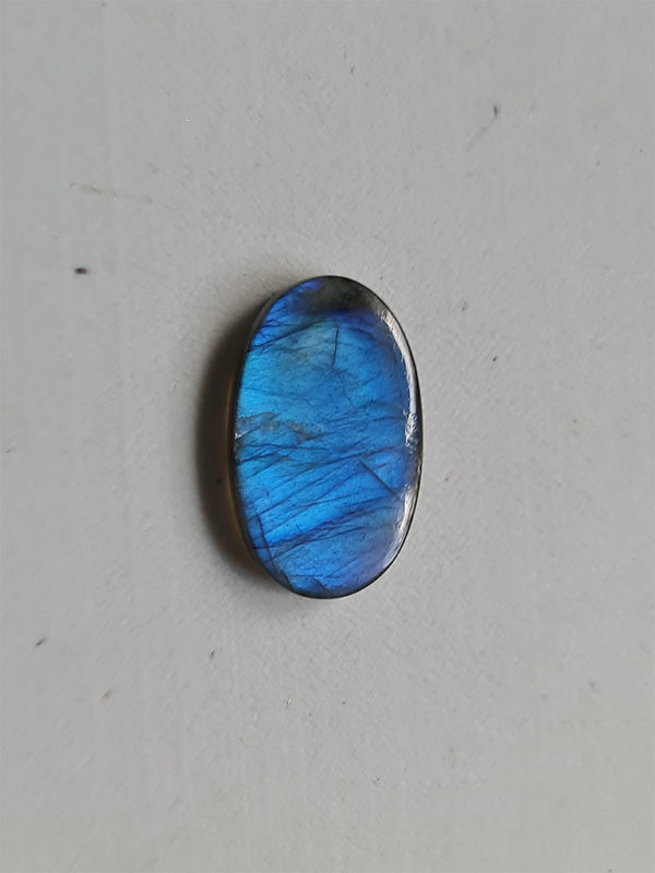 Cabochon de Labradorite bleu