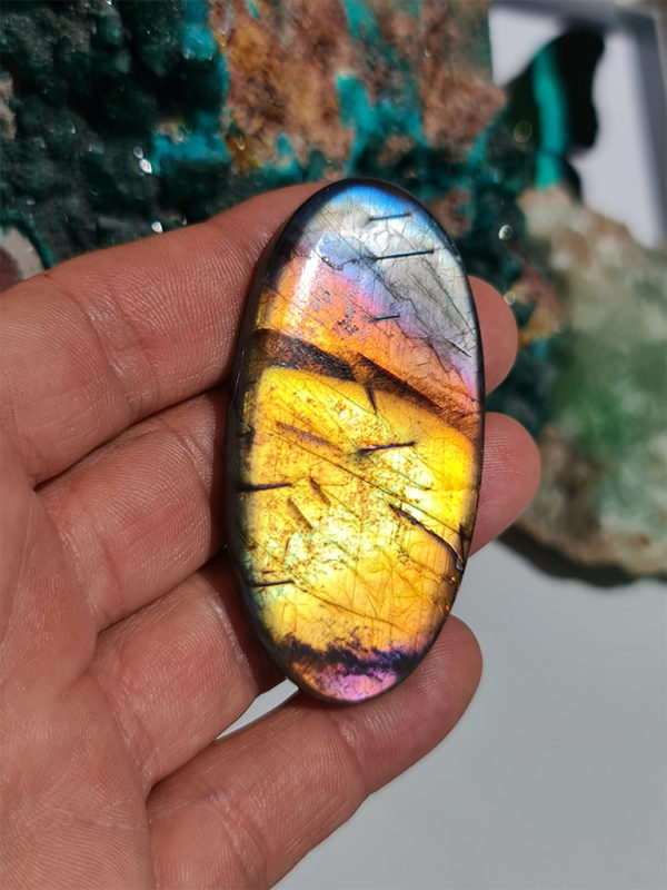 cabochon de Labradorite multicolore