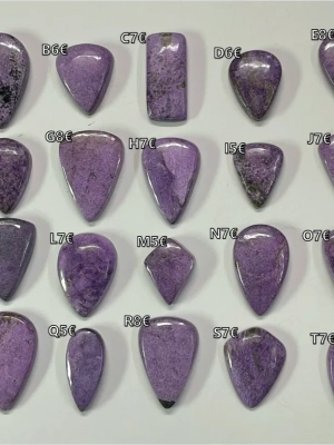cabochon stichtite - ref : stichite01