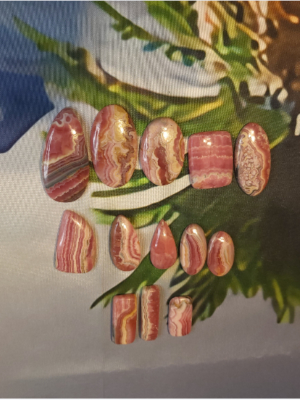 Rhodochrosite live1