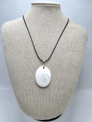 Pendentif joie et protection oeil de sainte lucie