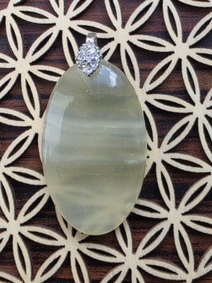 Pendentif Calcite pistache