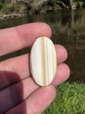 Calcédoine de saturne